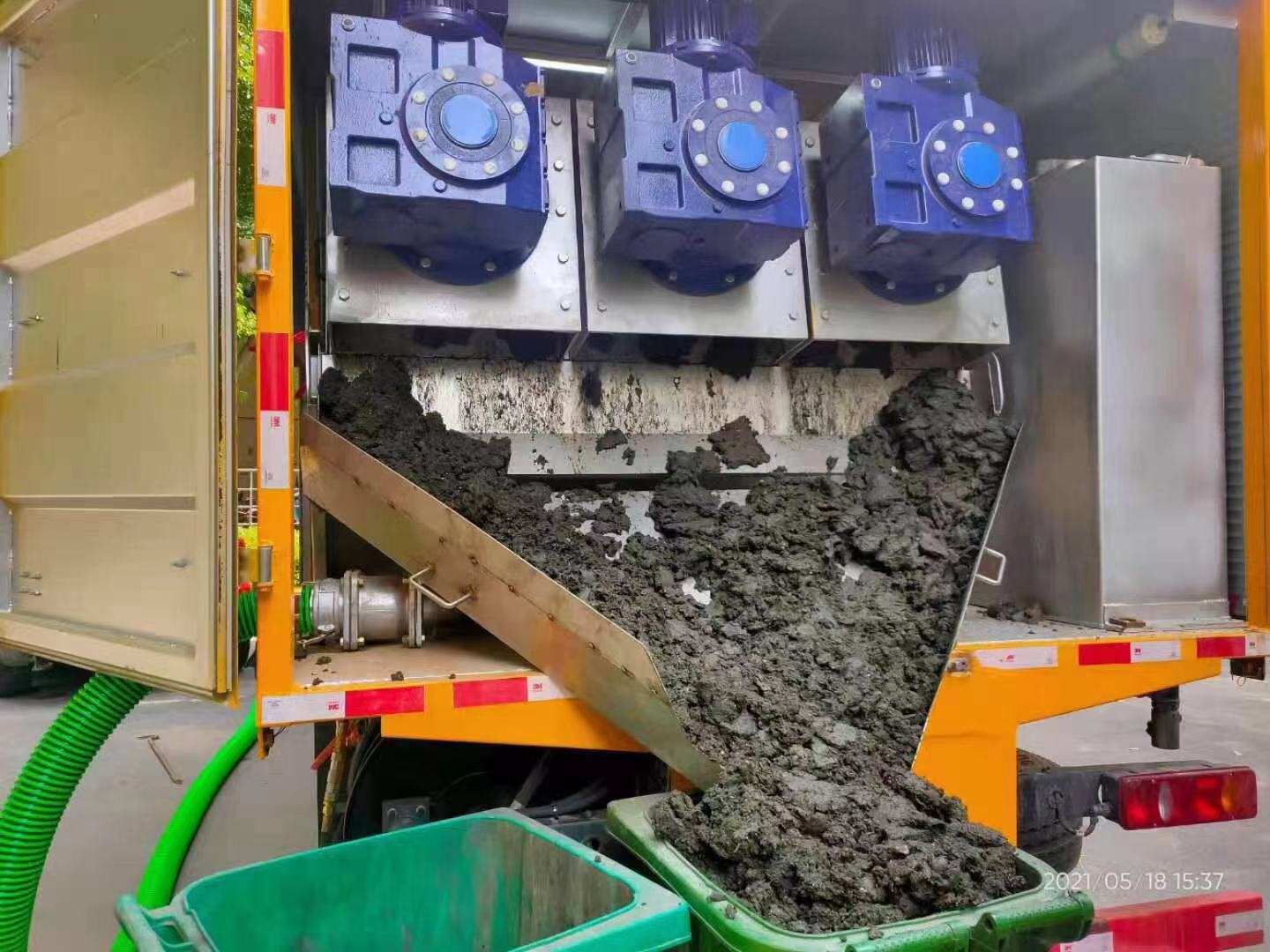 亭湖化粪池清掏城市维护站-泥浆净化干湿分离处理