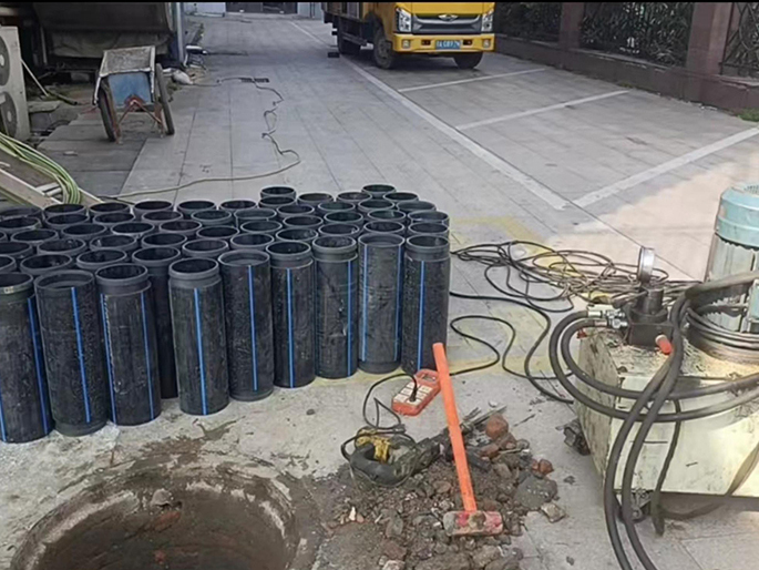 亭湖PE置换管厂家 DN315置换管 非开挖管短管置换